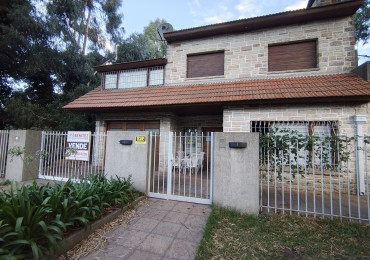 VENTA CASA 5 AMBIENTES y LOTE LINDERO BOSQUE PERALTA RAMOS .MDP 